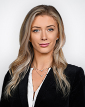 Taylor L. Montanari, Senior Associate